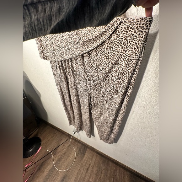 Nordstrom cheetah print jumpsuit crazy soft size xl - Picture 6 of 11